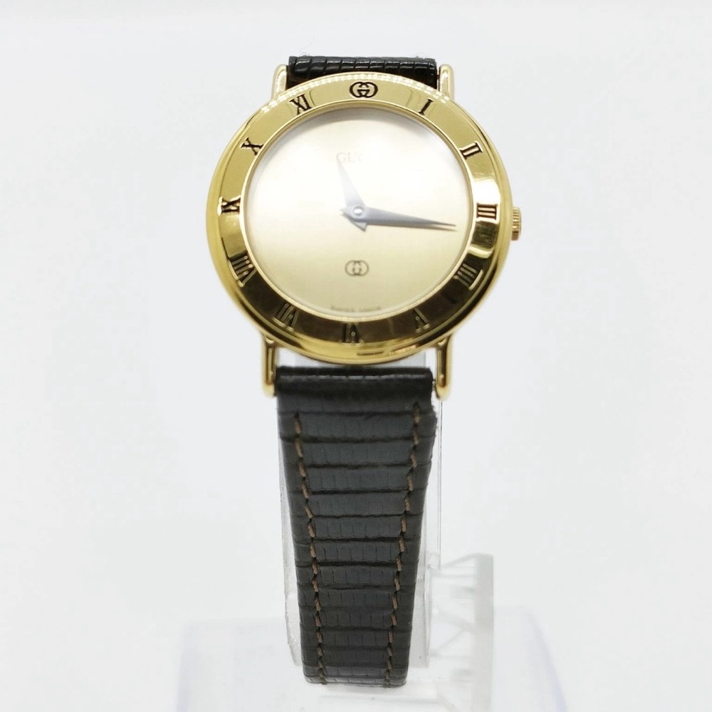 Gucci Gold and Black Classic Watch - Picture 3 of 9